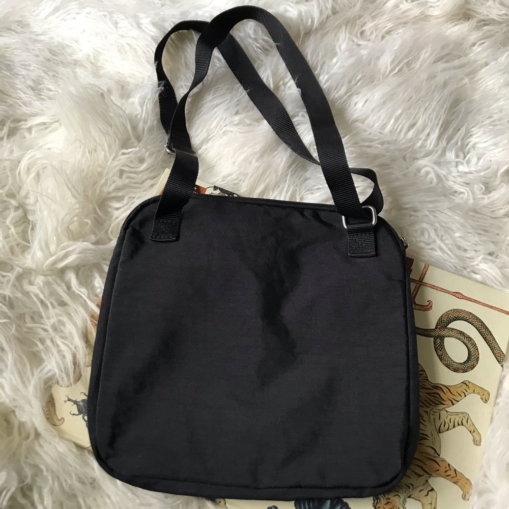 Baggallini‎ black canvas travel crossbody bag - Picture 3 of 5